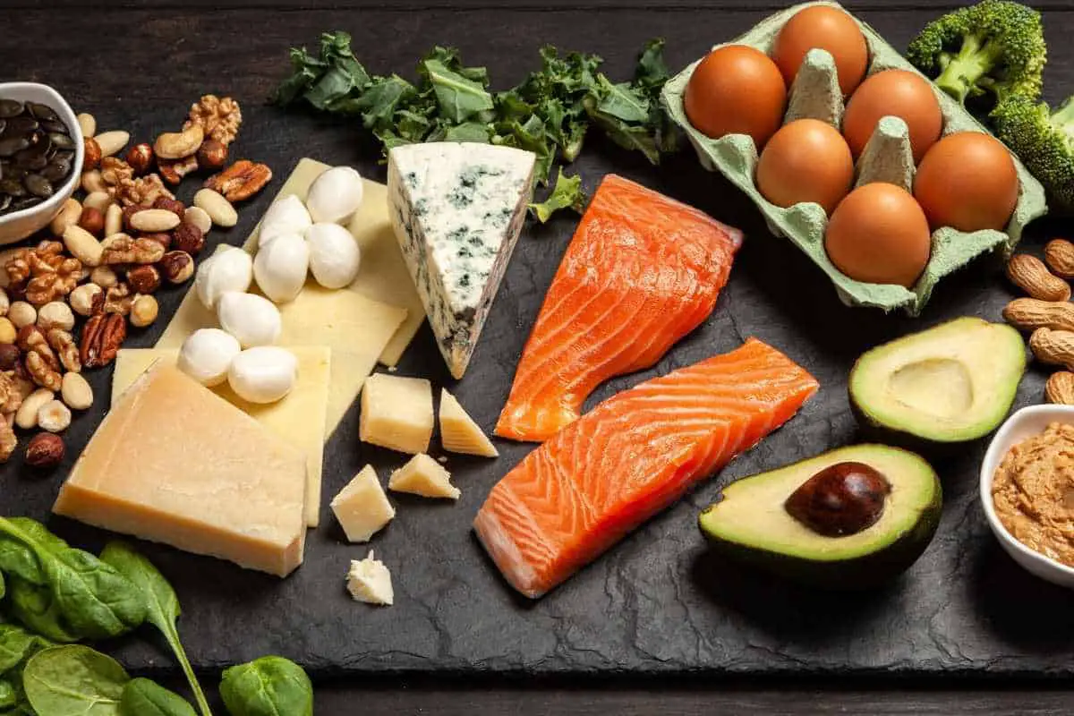 10 BENEFITS OF THE KETO DIET